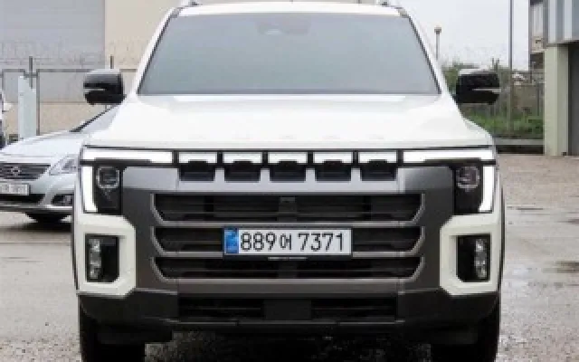 무쏘EV 중고차 무쏘(Q300) 디젤 M9 그랜드 스타일 롱 데크 4WD 매물 사진 8 - 2026/03 451km
